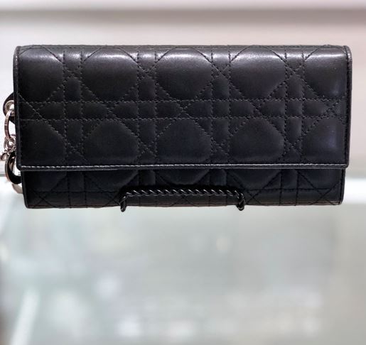 Picture of Christian Dior  Wallet On Chain 