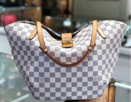 Picture of Louis Vuitton Salina PM