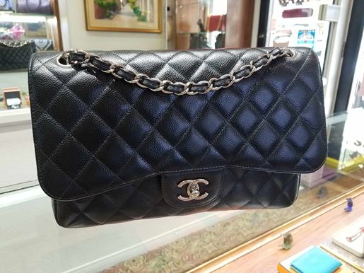 Chanel, caviar, double flap, classic, quilted