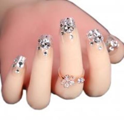 Foto de Elegant Bridal Nails Decoration Art Beauty Nails False Nails for Wedding/Party/Prom, E