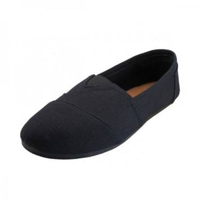 Comfortable and lightweight canvas shoes for every day casual wear.