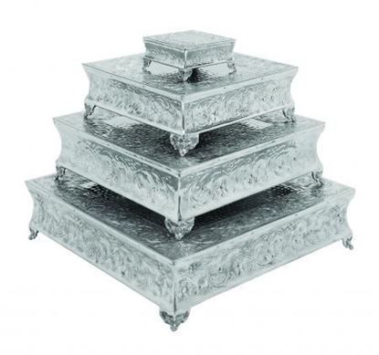 Benzara Aluminum Cake Stand Set Of 4 A Dining Area Specific decor
