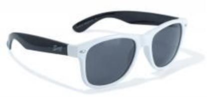 Foto de Classic Wayfarer Look with White and Black Frame by Swag