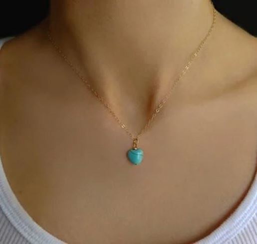 Picture of Turquoise Heart Pendant with Chain