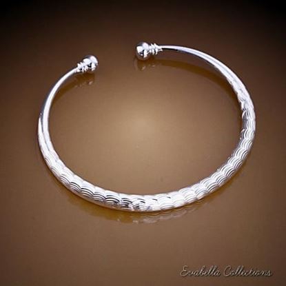 Image de White Clouds - Cuff Bracelet by Evabella Collections