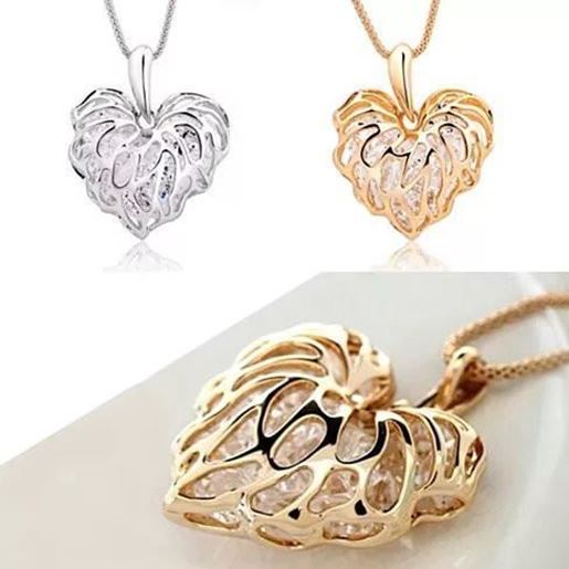 Picture of Sweet Memories The Treasures Of A Lifetime Necklace In Gold And Silver Plating