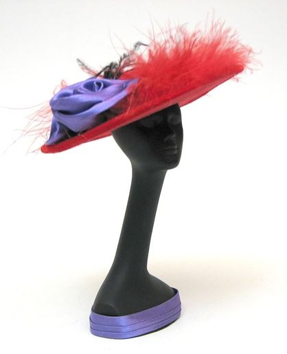 Picture of Red Hat Mannequin withHat Red feather