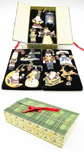 Picture of Wooden Christmas Ornament set of 12