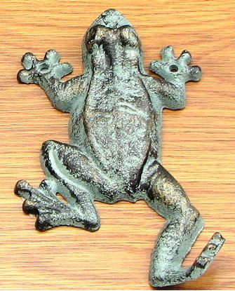 Picture of Crawling Frog Hook Set/2