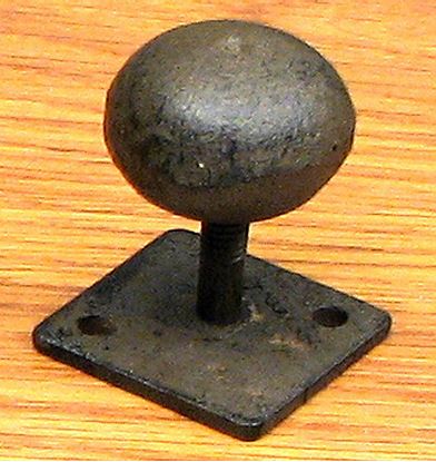 Picture of Cast Iron Antique Drawer Knob Set/6