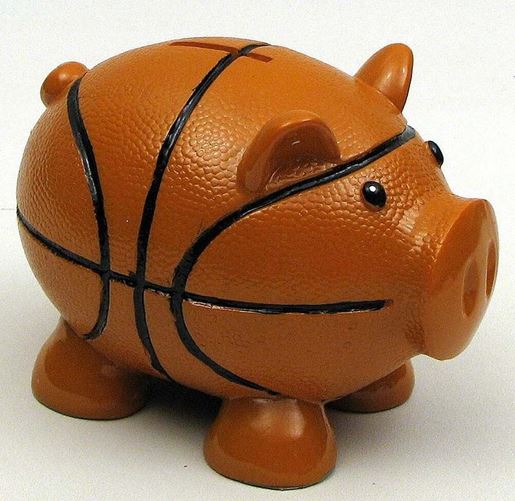 Picture of Pig Basketball Bank