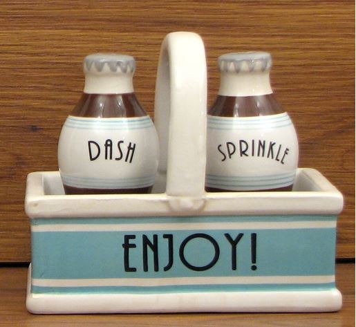 Picture of Ceramic Salt/Pepper in Tray