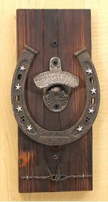 图片 Wall Mount Horseshoe Bottle Opener