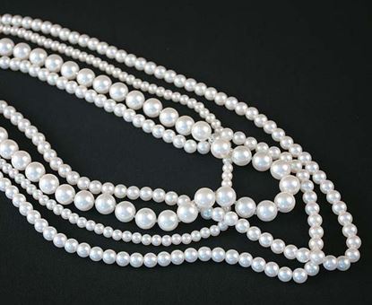 Image de White Beads Necklace
