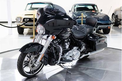 Picture of 2018 Harley Davidson Street Glide