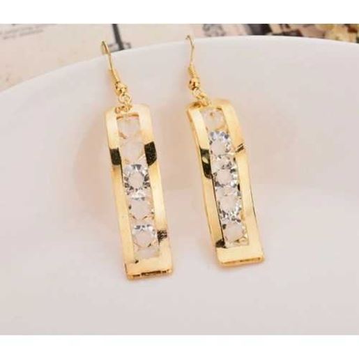 Image sur Gold Colors Hanging Earings Fashion Earrings