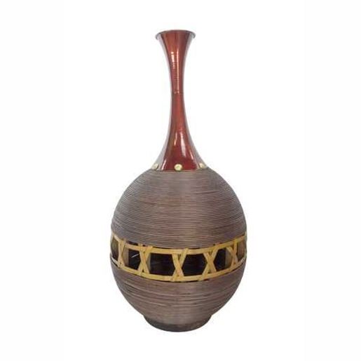 Image sur 14" X 14" X 29.5" Champagne Bamboo Metal Vase with a Band