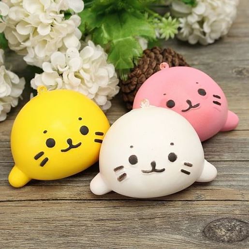 Picture of 6cm Squishy Simulation Otter Lutra Lutra Slow Rising Squishy Fun Toys Decoration