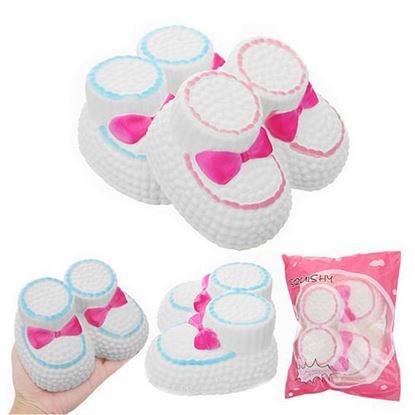 Foto de YunXin Squishy Snow Boots Cake 15cm Soft Slow Rising With Packaging Collection Gift Decor Toy