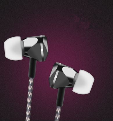 Picture of Metal heavy bass earphone