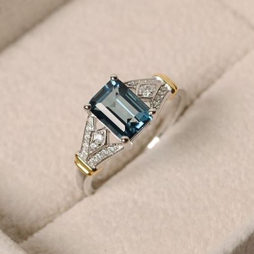 Picture of Luxury Topaz Stone Zircon Ring