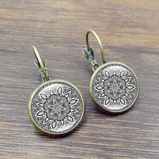 Picture of Ethnic Datura Earrings