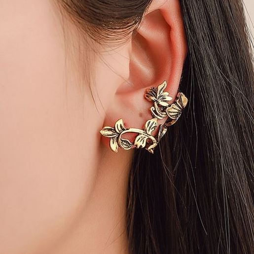 Picture of Retro Hallow Left Earring Clap