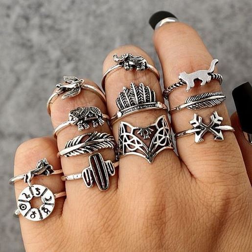 Picture of Geometric Animal Rings Set