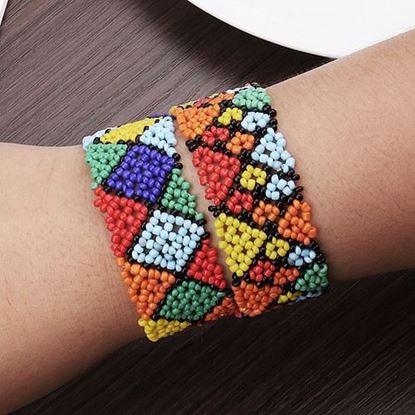 Picture of Geometric Floral Hand-woven Bracelet