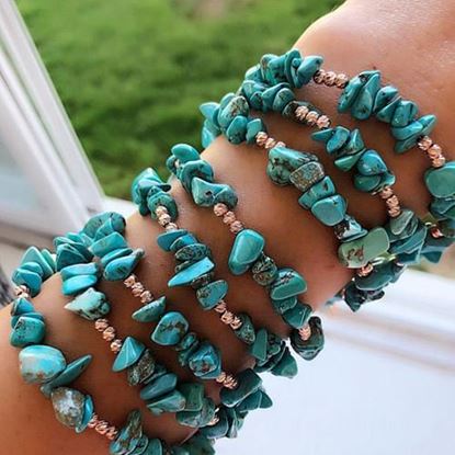 Picture of Irregular Turquoise Bracelet