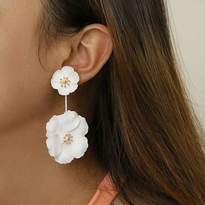 Picture of Camellia Detachable Earrings