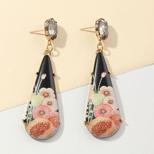 Picture of Vintage Print Pendant Earrings