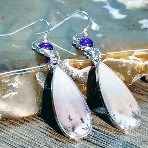 Picture of Metal Amethyst Pendant Earrings