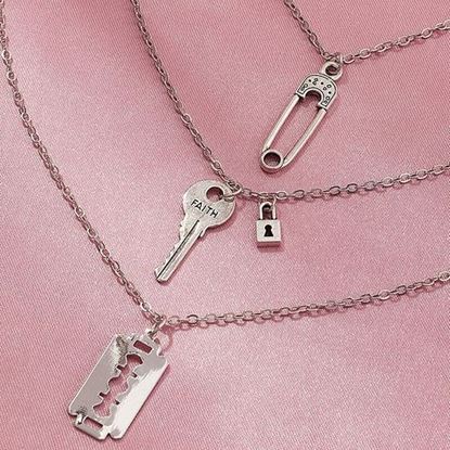 Picture of Key Lock Multi-layer Necklace