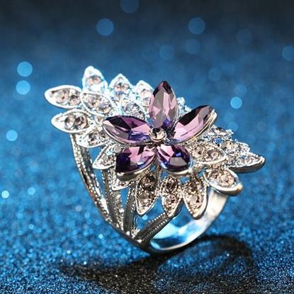 Picture of Stereoscopic Flower Ring