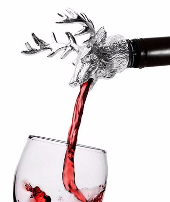 Picture of Wine Pourer and Stopper Wine Aerators Stainless Deer Stag Head Wine Pourer Stags Head Bottle Stopper