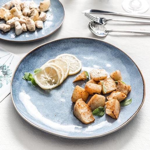 Foto de Color: Blue, Size: 11 inches, Style: Flat plate - Nordic style creative ceramic tableware ï¼Œ