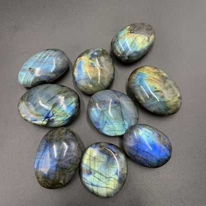 Image de 1pc Natural Blue Color Genuine Labradorite Original Labradorite Moonstone Natural Stones Ornament Moonstone Send Random Dropship