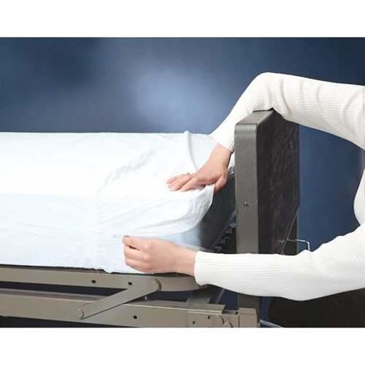 Picture of Bariatric Mattress Covers Zippered: 80  x 42  (Pk/12)