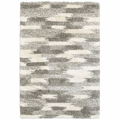 Picture of 7' x 10' Gray and Ivory Geometric Pattern Area Rug