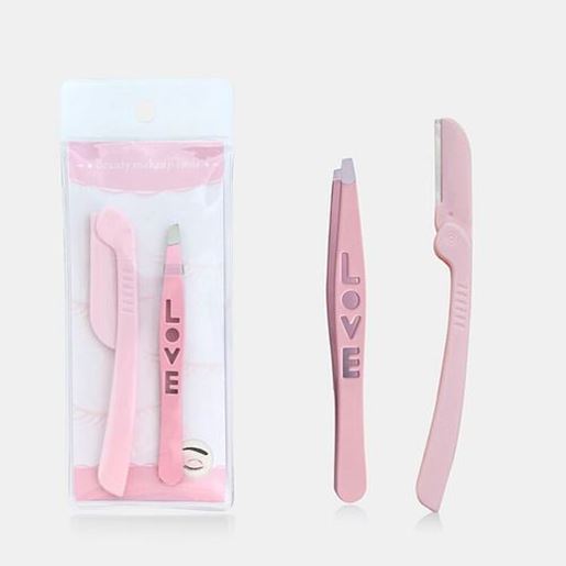 Foto de Pink Eyebrow Trimming Tool