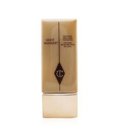 Picture of Light Wonder Foundation SPF 15 - # 9 Deep (Tan With Yellow Neutral Undertones)  40ml/1.3oz