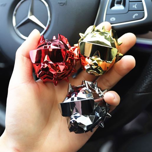 图片 Aromatherapy Dog Head Car Interior Decoration