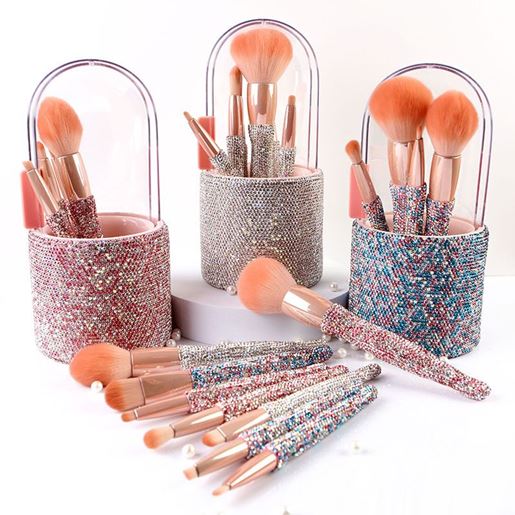 Picture of 8 Barreled Diamond Makeup Brush Set With Rhinestone Eyeshadow Brush Loose Powder Brush