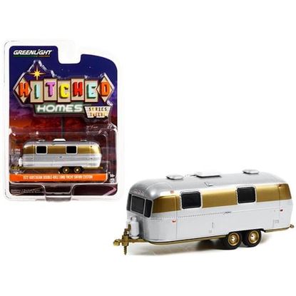 Picture of 1972 Airstream Double-Axle Land Yacht Safari Custom Travel Trailer Chrome and Gold "Hitched Homes" Series 12 1/64 Diecast Model by Greenlight