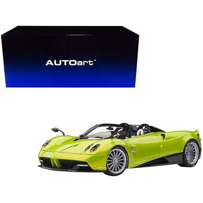 Picture of Pagani Huayra Roadster Verde Firenze Green Metallic and Carbon with Luggage Set 1/18 Model Car by Autoart