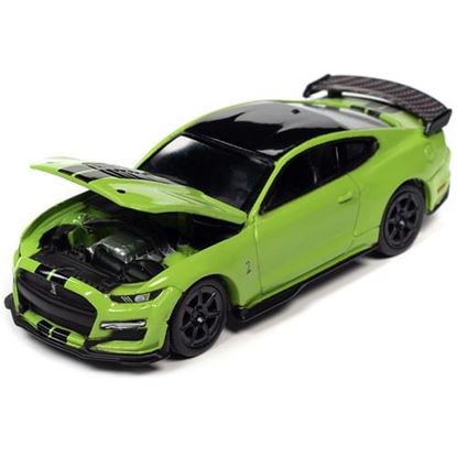Изображение 2020 Shelby GT500 Carbon Fiber Track Pack Grabber Lime Green with Black Stripes and Black Top "Modern Muscle" Limited Edition 1/64 Diecast Model Car by Auto World