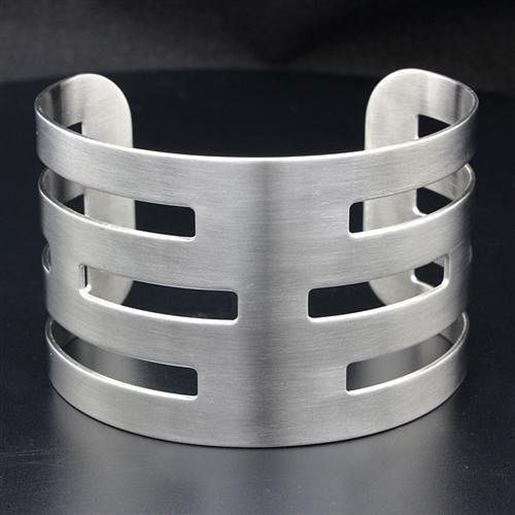 Picture of LO1948 - Stainless Steel Bangle High polished (no plating) Women No Stone No Stone